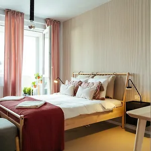 https://amazing-view-top-location-universitate-studio.bucharesthotelsnow.com